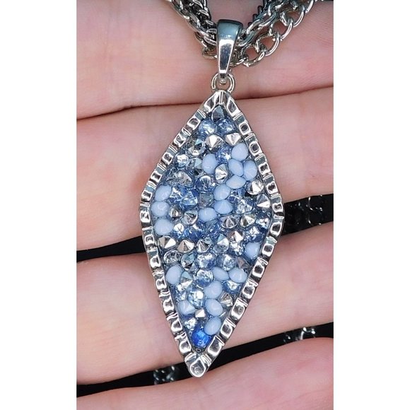 Vera Wang Jewelry - Simply Vera Vera Wang Glass Druzy Necklace